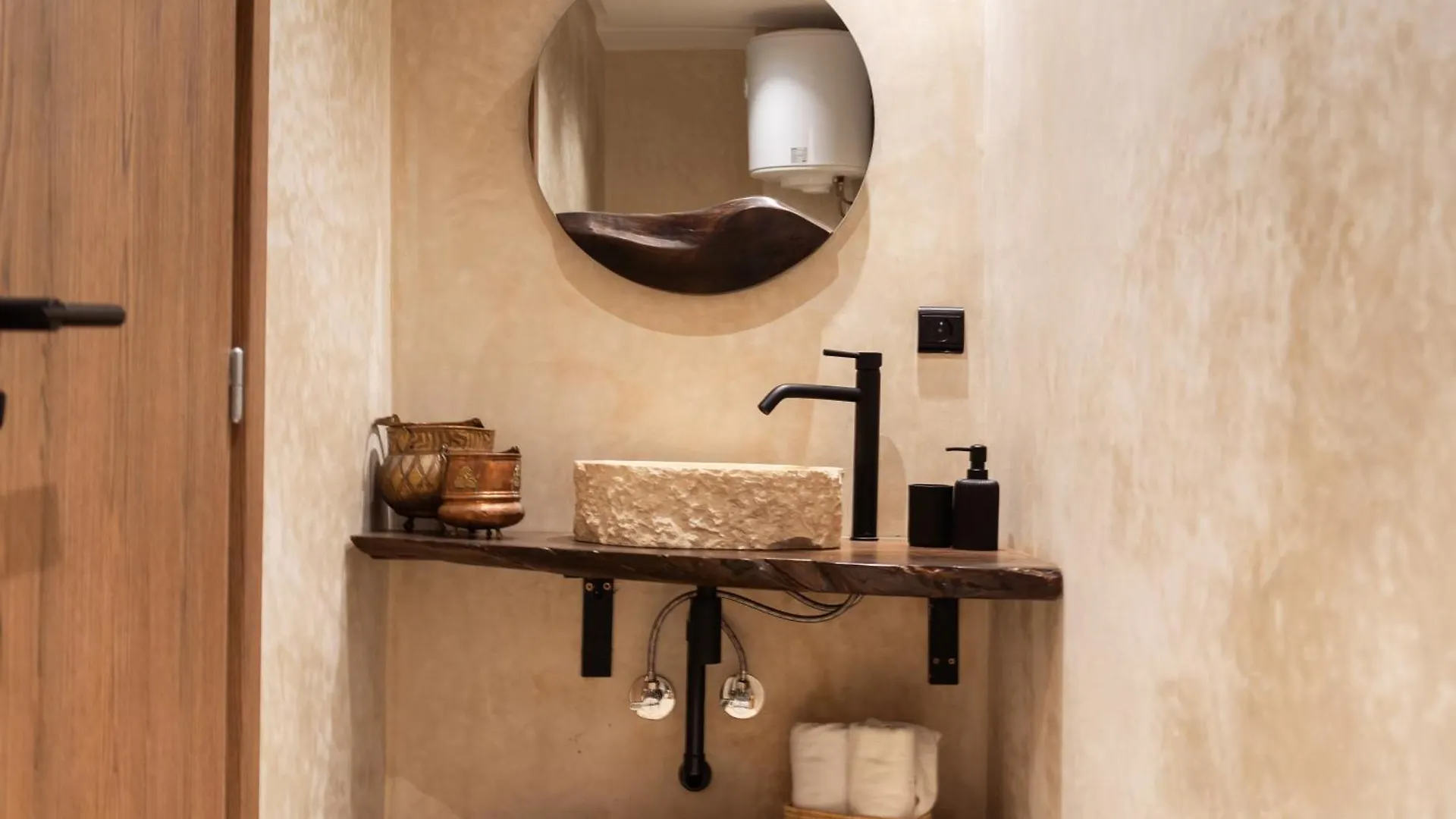 Suite Luxueuse Avec Baignoire Ouverte Marrakesh Apartment